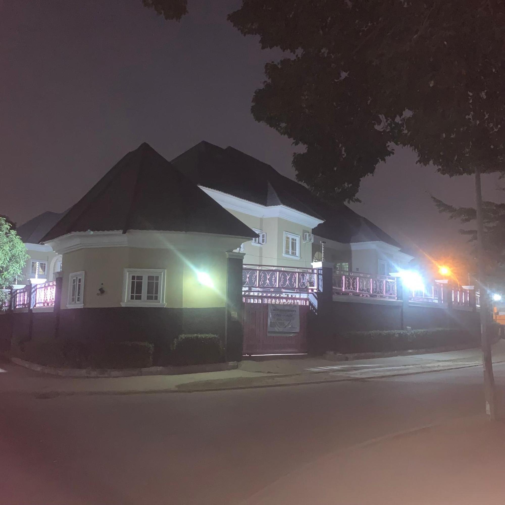 Health Plaza Abuja Aparthotel Exterior photo